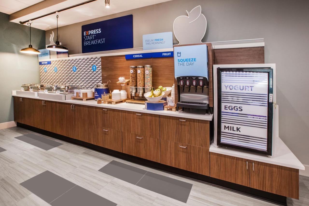 Holiday Inn Express Pittston - Scranton Airport By Ihg المظهر الخارجي الصورة